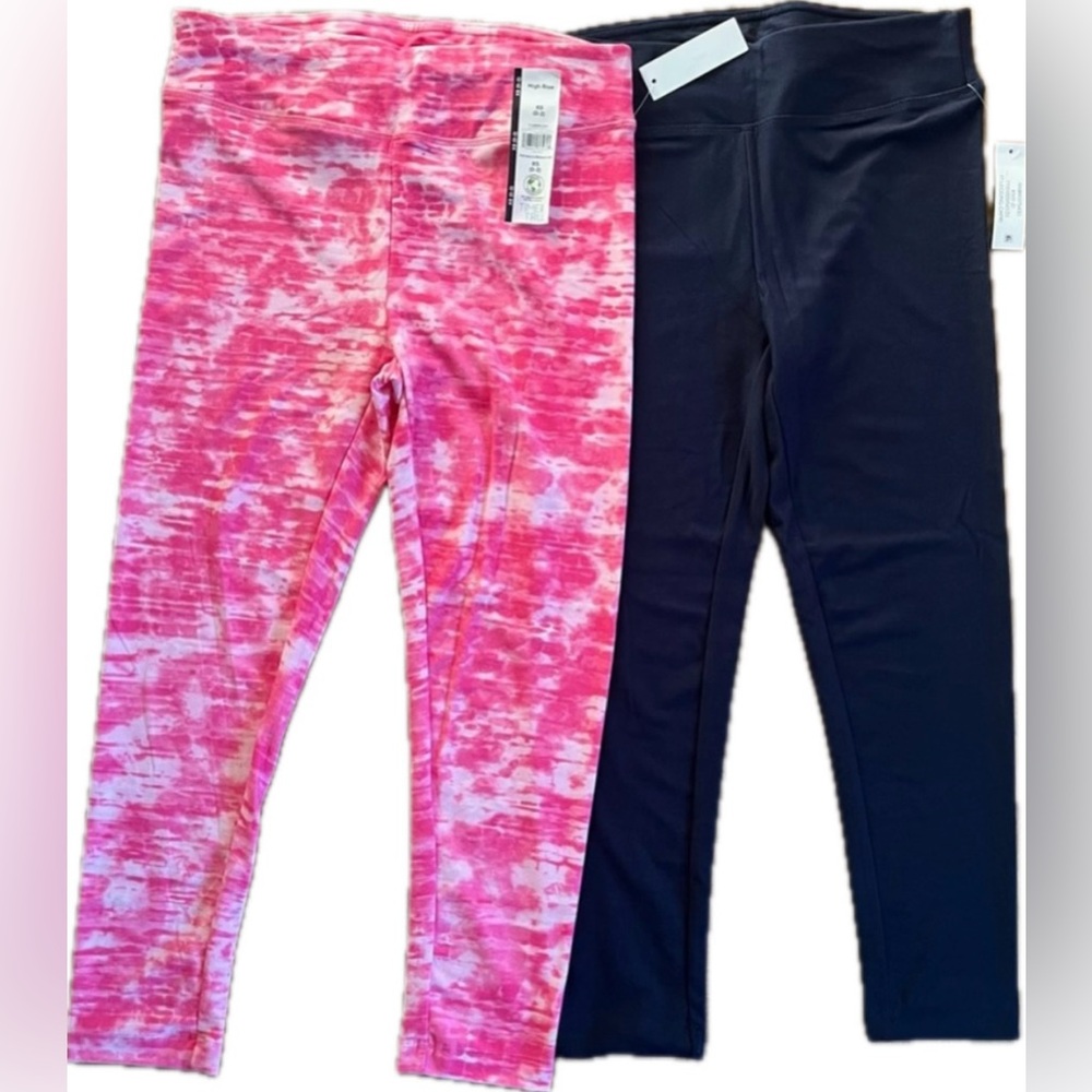 Time and Tru High rise capri leggings. New with tags. 2 pairs- Size XS(0-2)